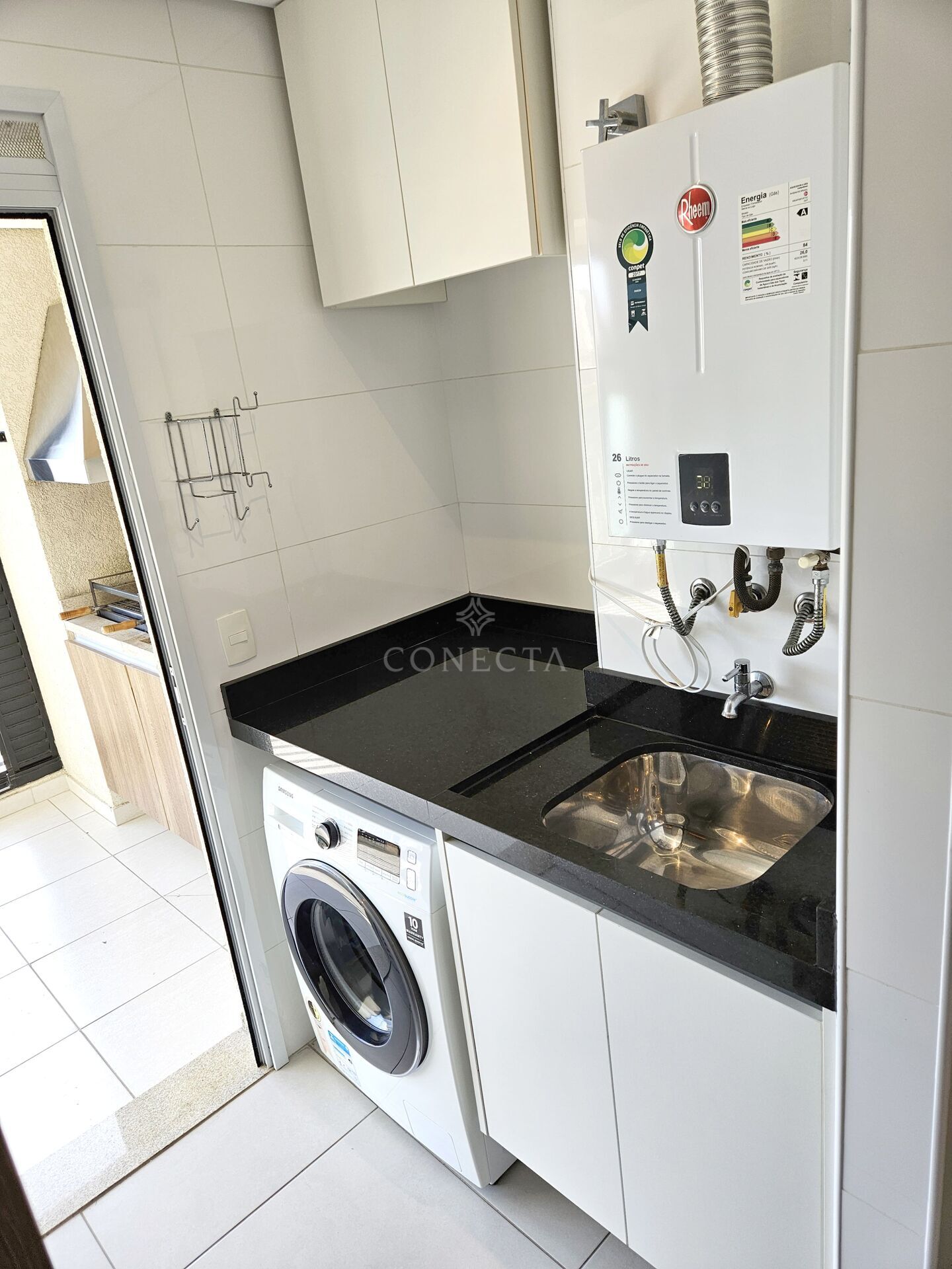 Apartamento para alugar com 2 quartos, 74m² - Foto 17