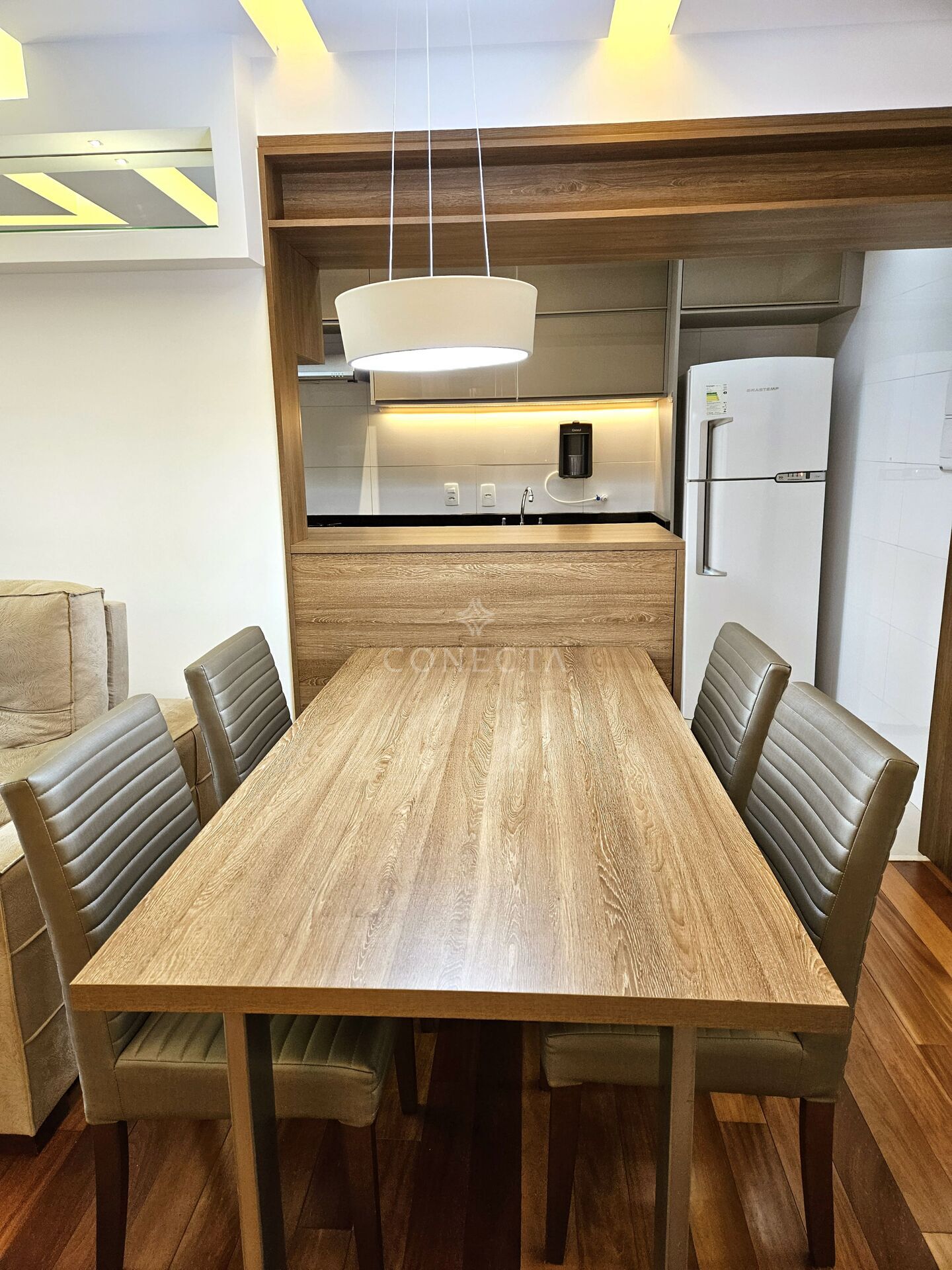 Apartamento para alugar com 2 quartos, 74m² - Foto 8