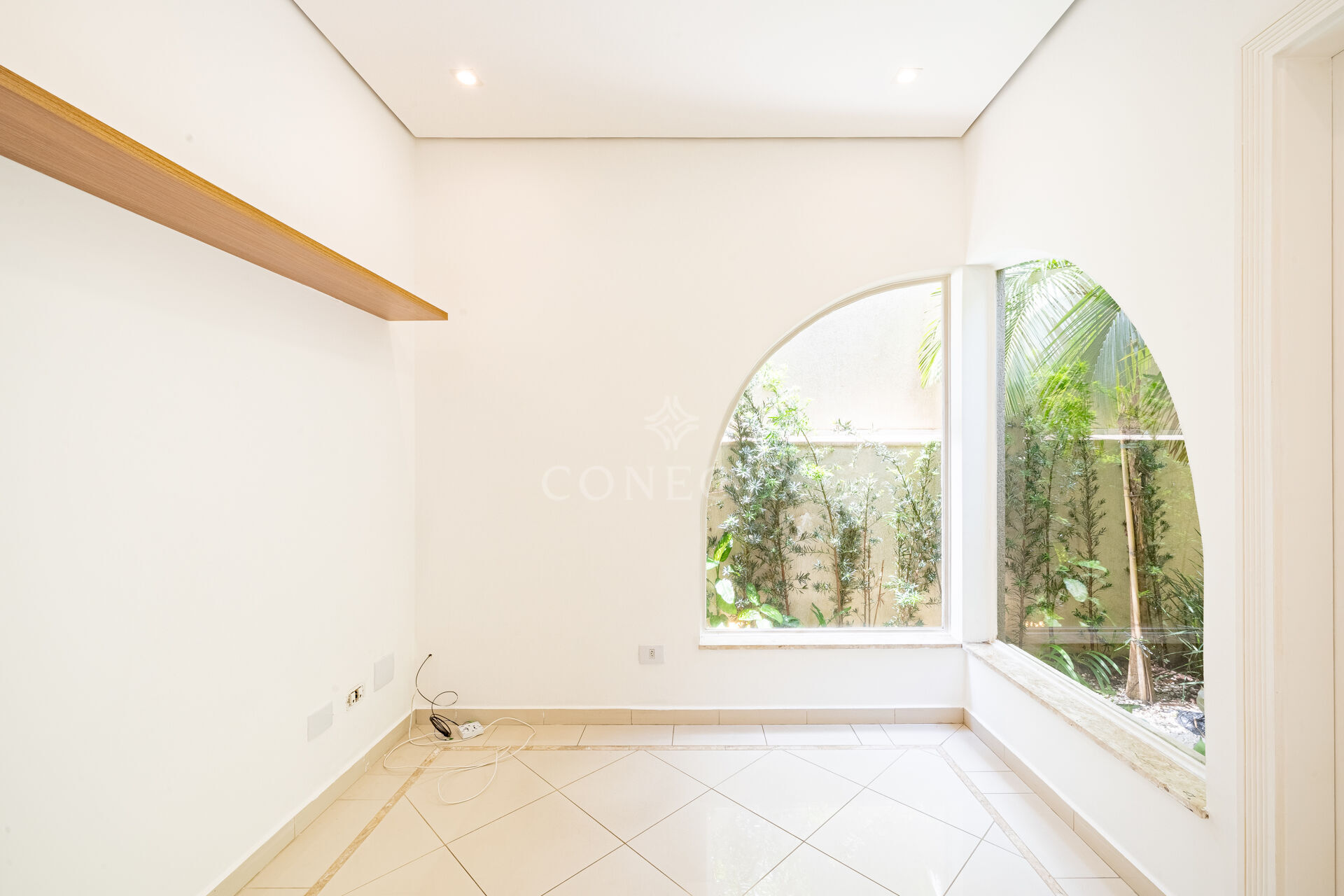 Casa à venda com 4 quartos, 360m² - Foto 14