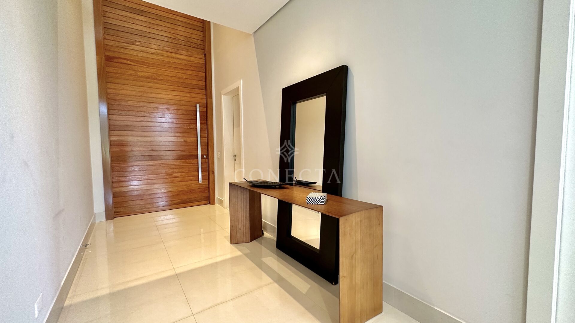 Casa à venda com 4 quartos, 457m² - Foto 2