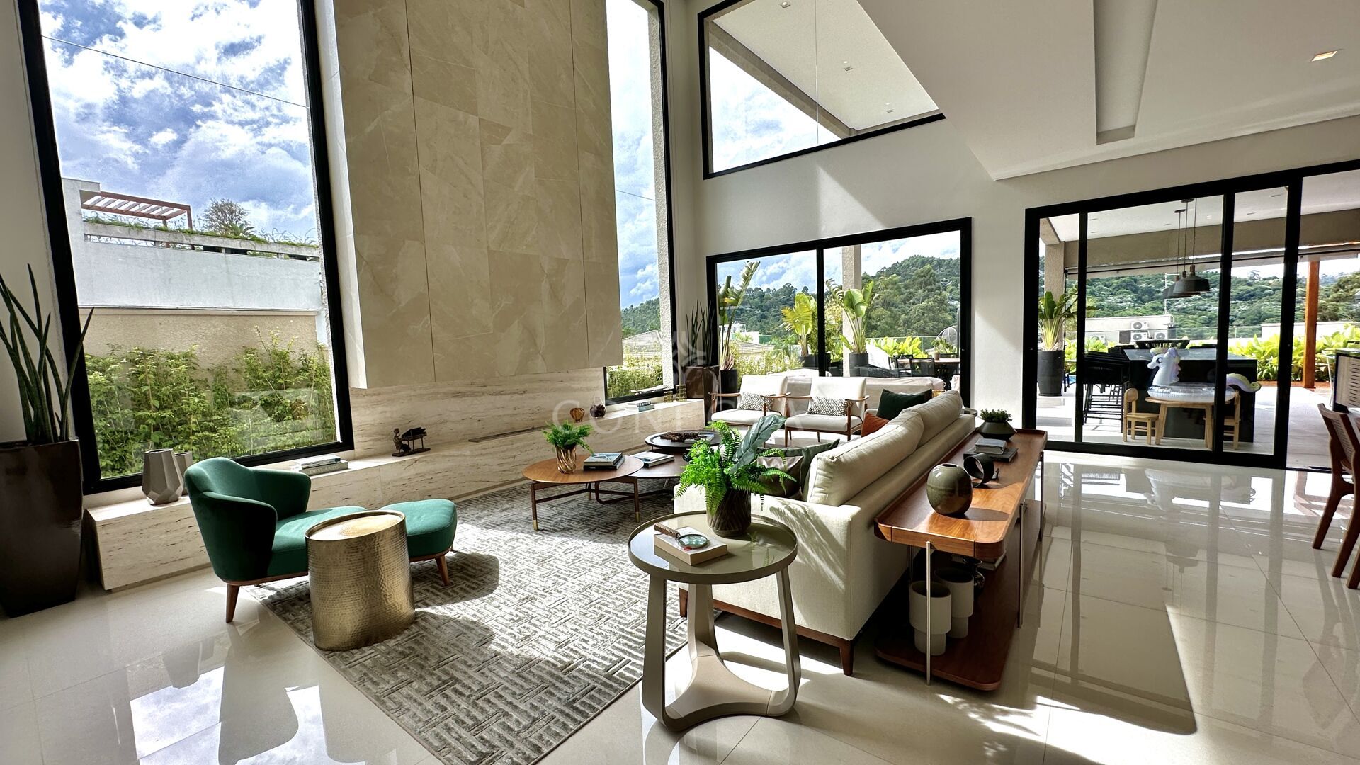 Casa à venda com 4 quartos, 457m² - Foto 4