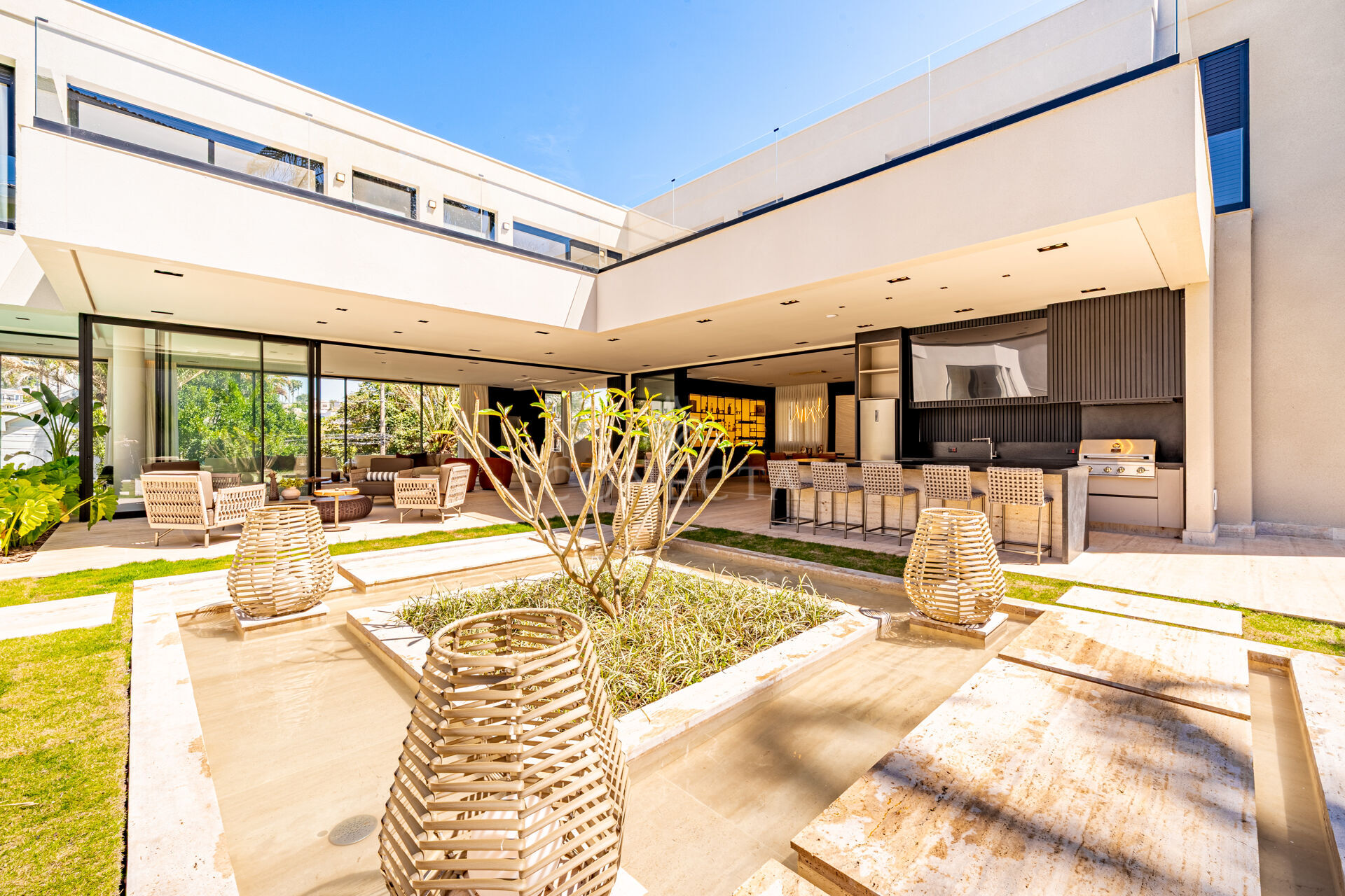 Casa à venda com 4 quartos, 980m² - Foto 22