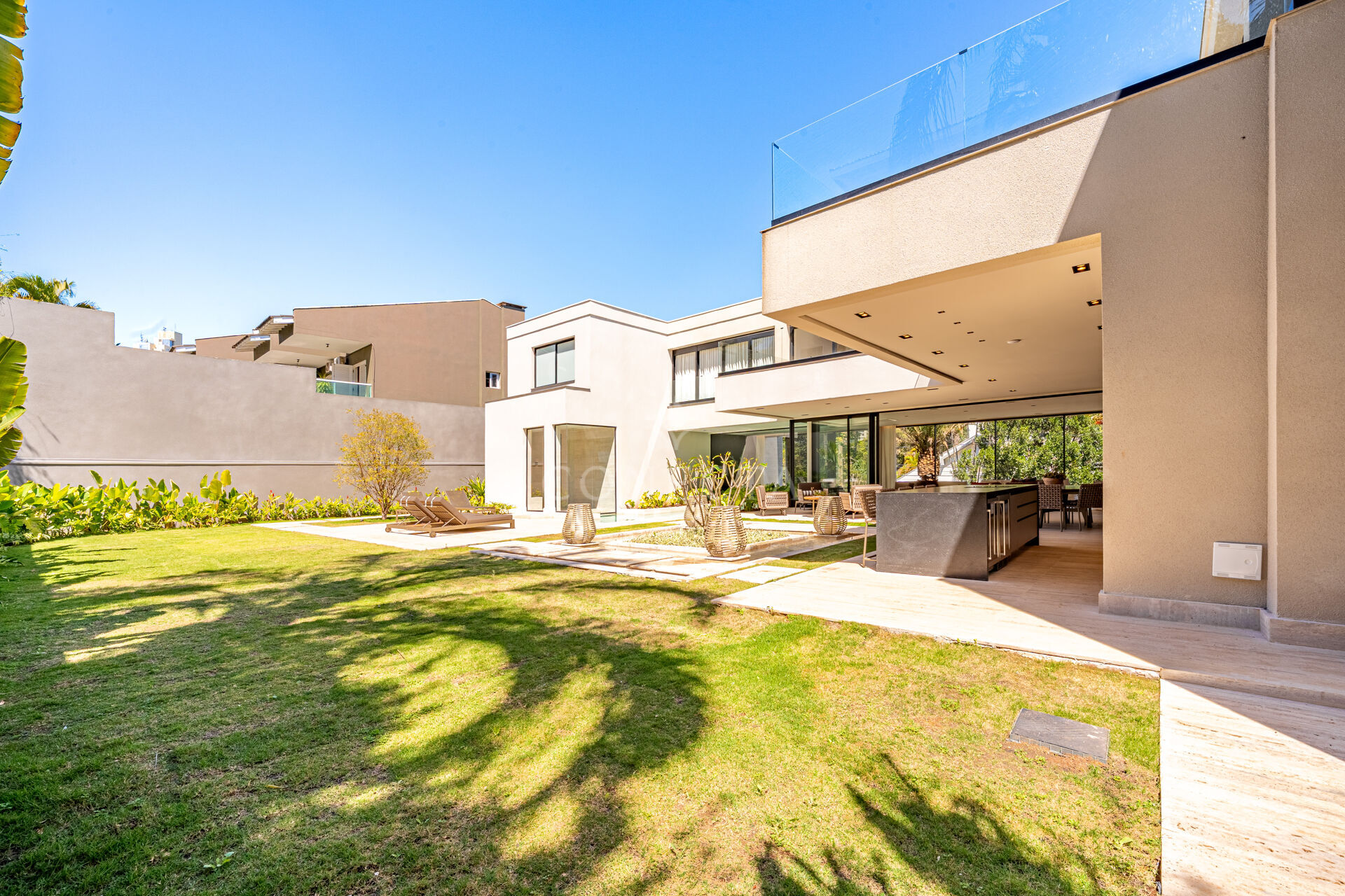 Casa à venda com 4 quartos, 980m² - Foto 21