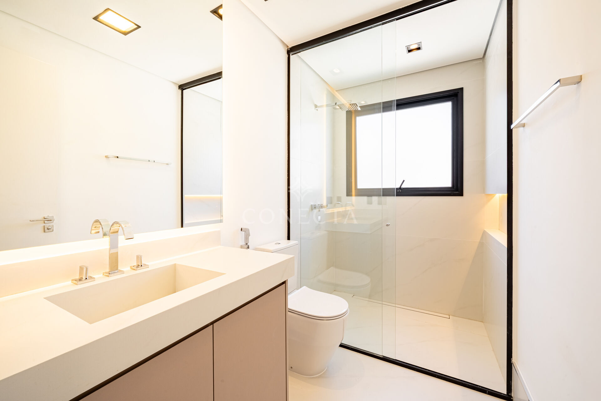 Casa à venda com 4 quartos, 980m² - Foto 35