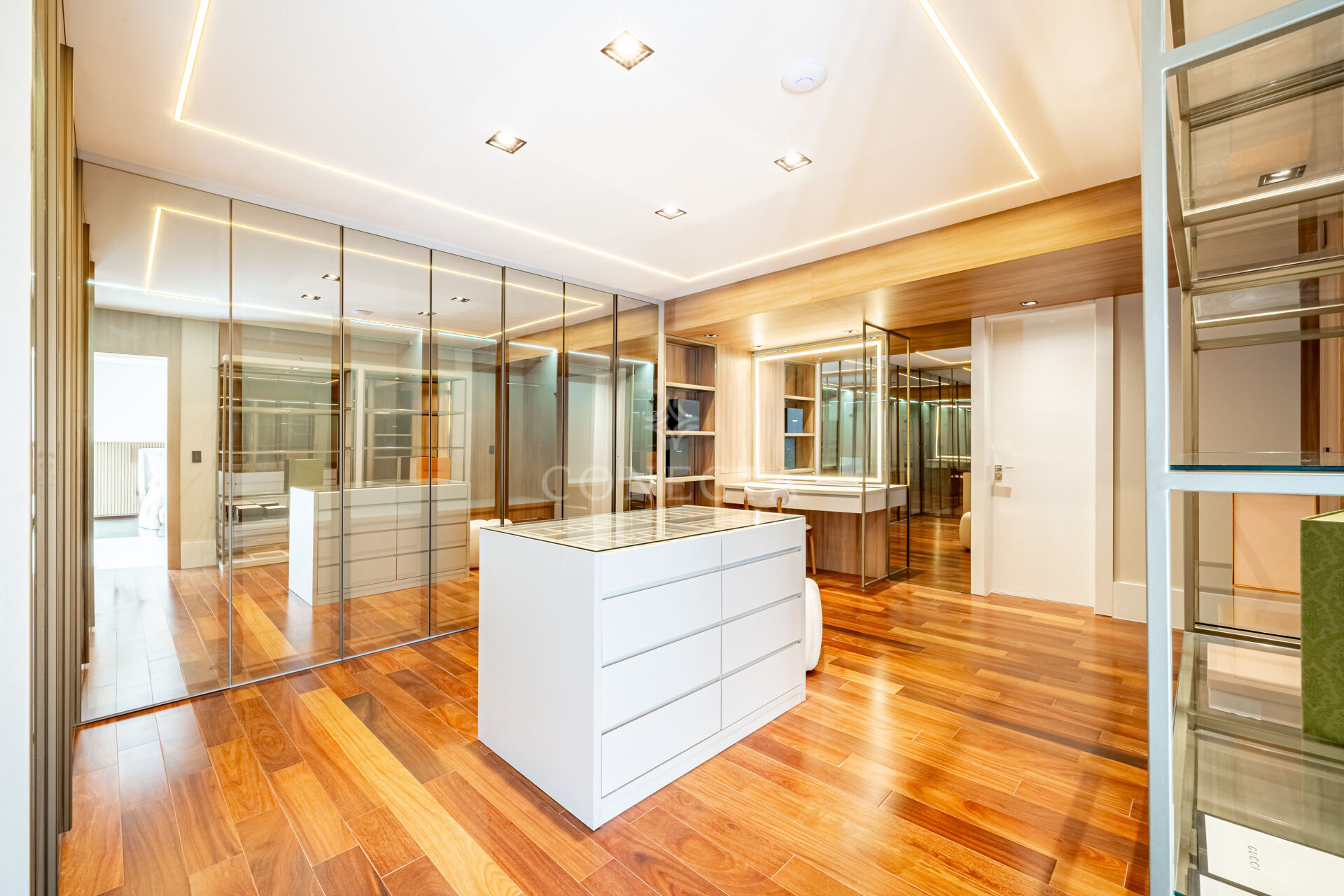 Casa à venda com 4 quartos, 980m² - Foto 45