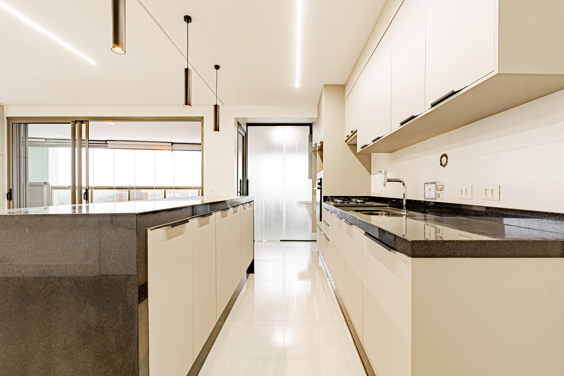 Apartamento à venda com 3 quartos, 123m² - Foto 7