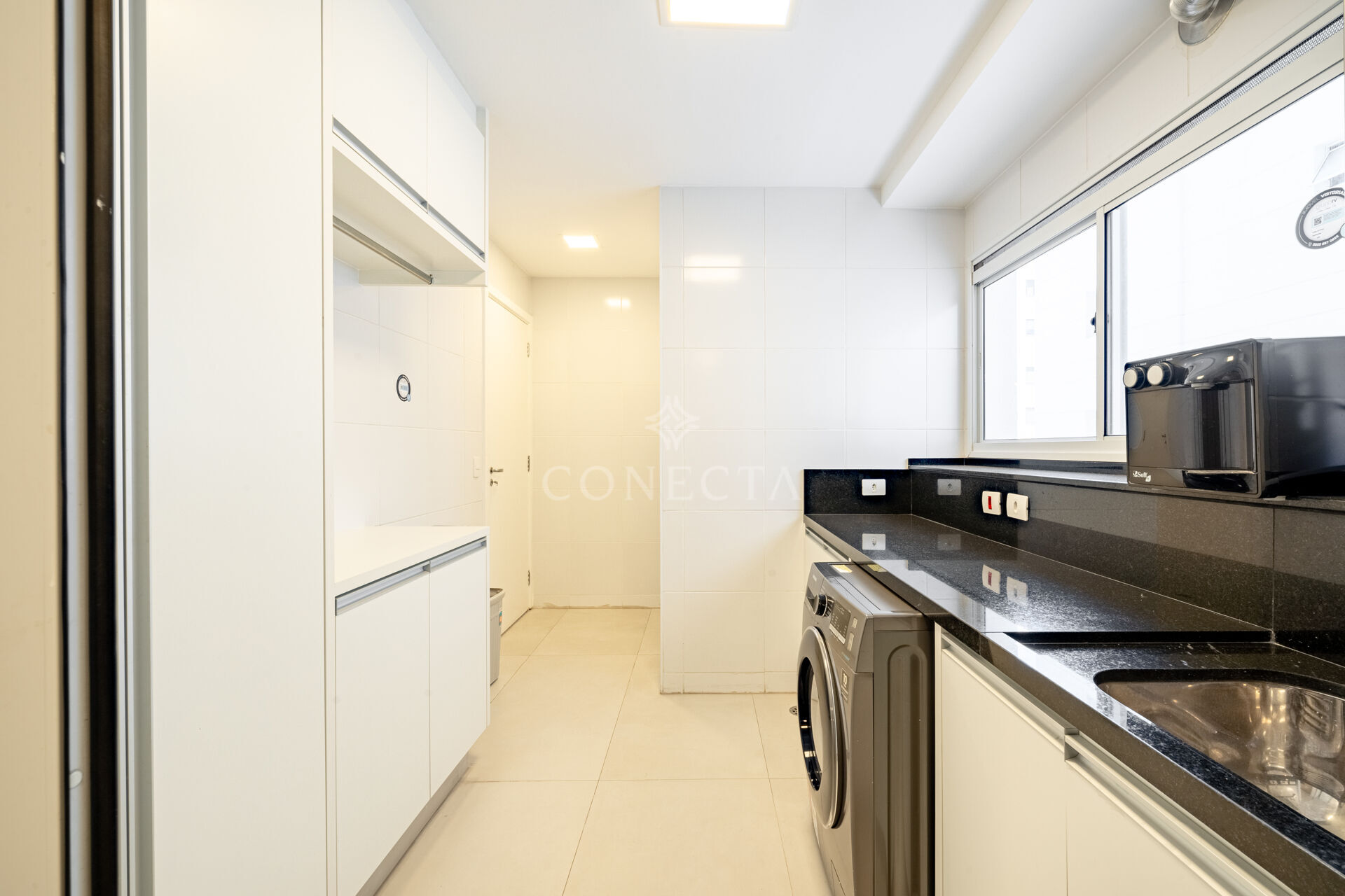 Apartamento para alugar com 4 quartos, 243m² - Foto 41