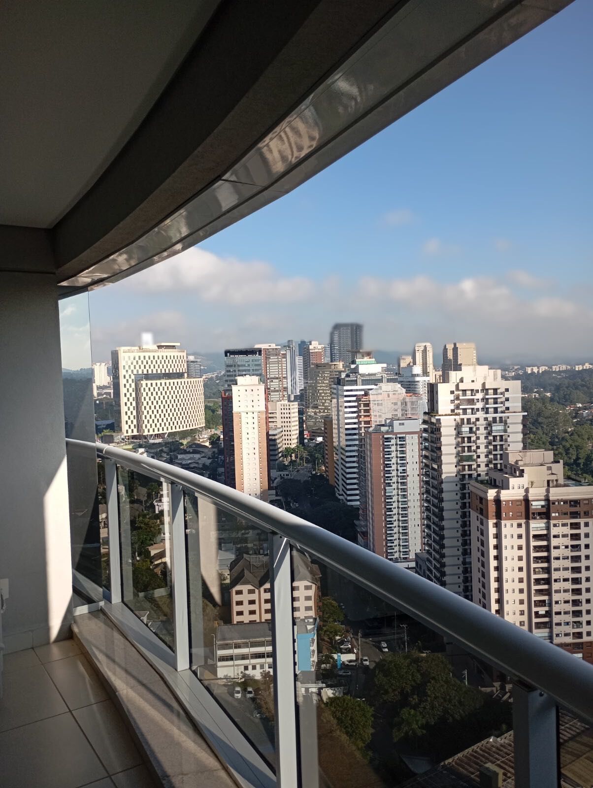 Apartamento para alugar com 2 quartos, 70m² - Foto 12