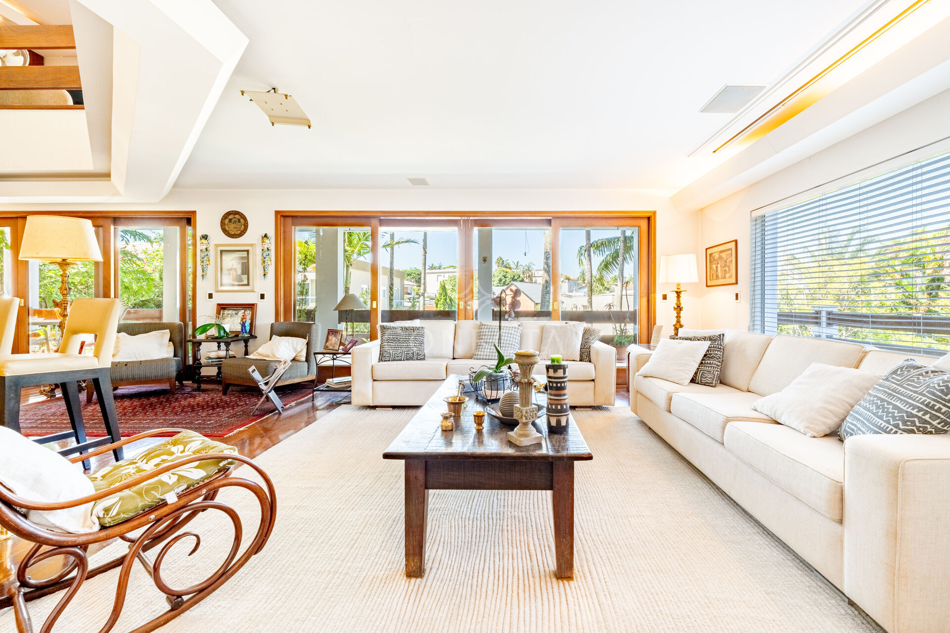 Casa à venda com 4 quartos, 780m² - Foto 10