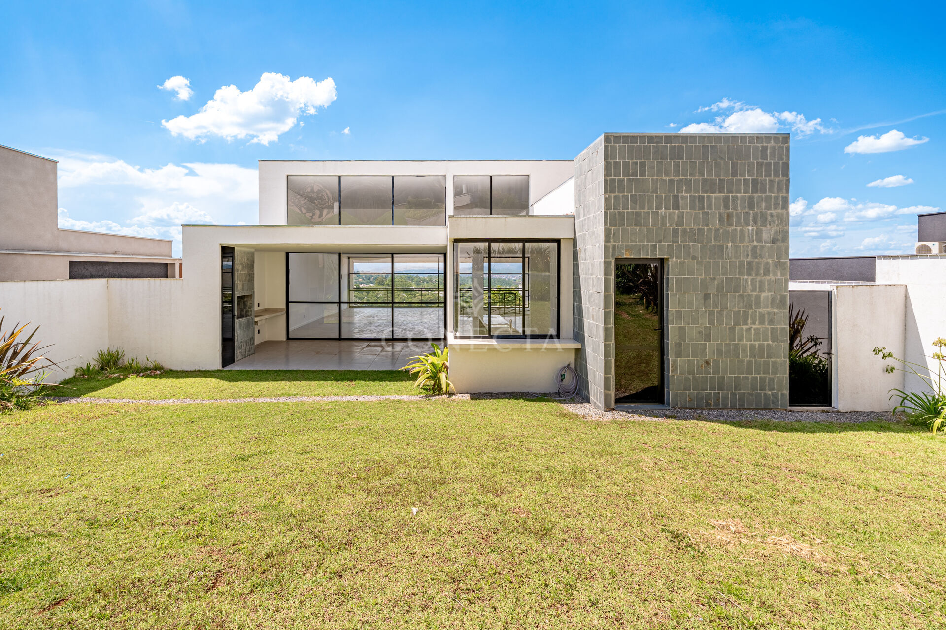 Casa, 4 quartos, 370 m² - Foto 2