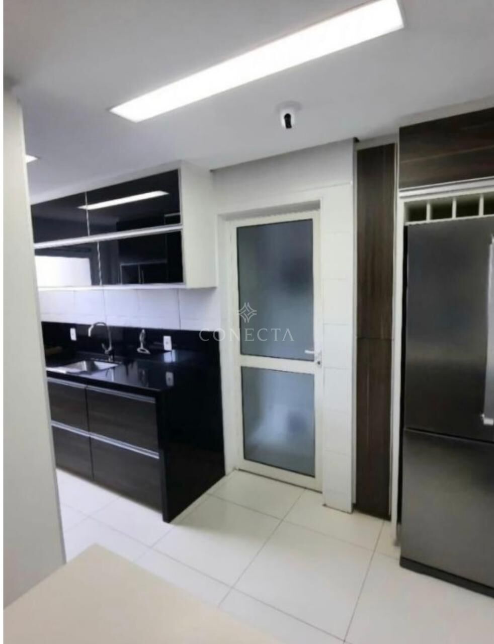 Apartamento para alugar com 3 quartos, 107m² - Foto 5