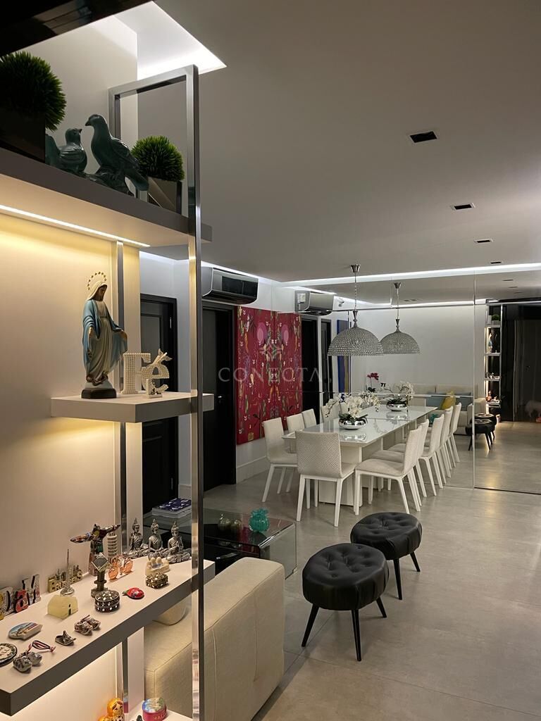 Apartamento à venda com 3 quartos, 123m² - Foto 27