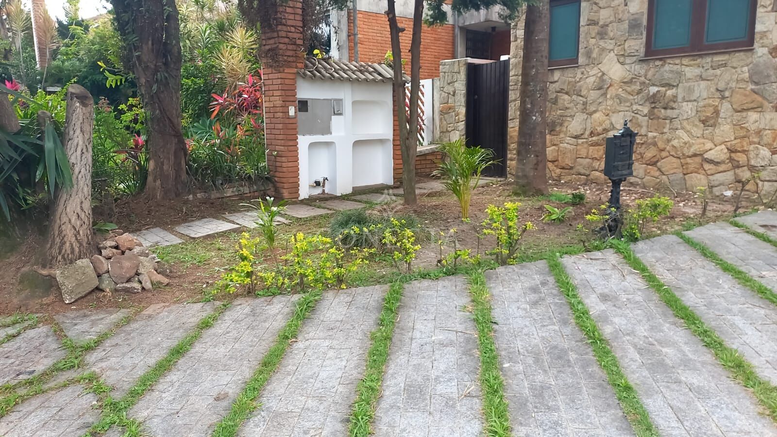 Casa, 4 quartos, 308 m² - Foto 4