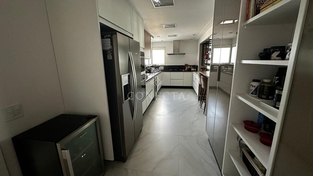 Apartamento, 3 quartos, 176 m² - Foto 7