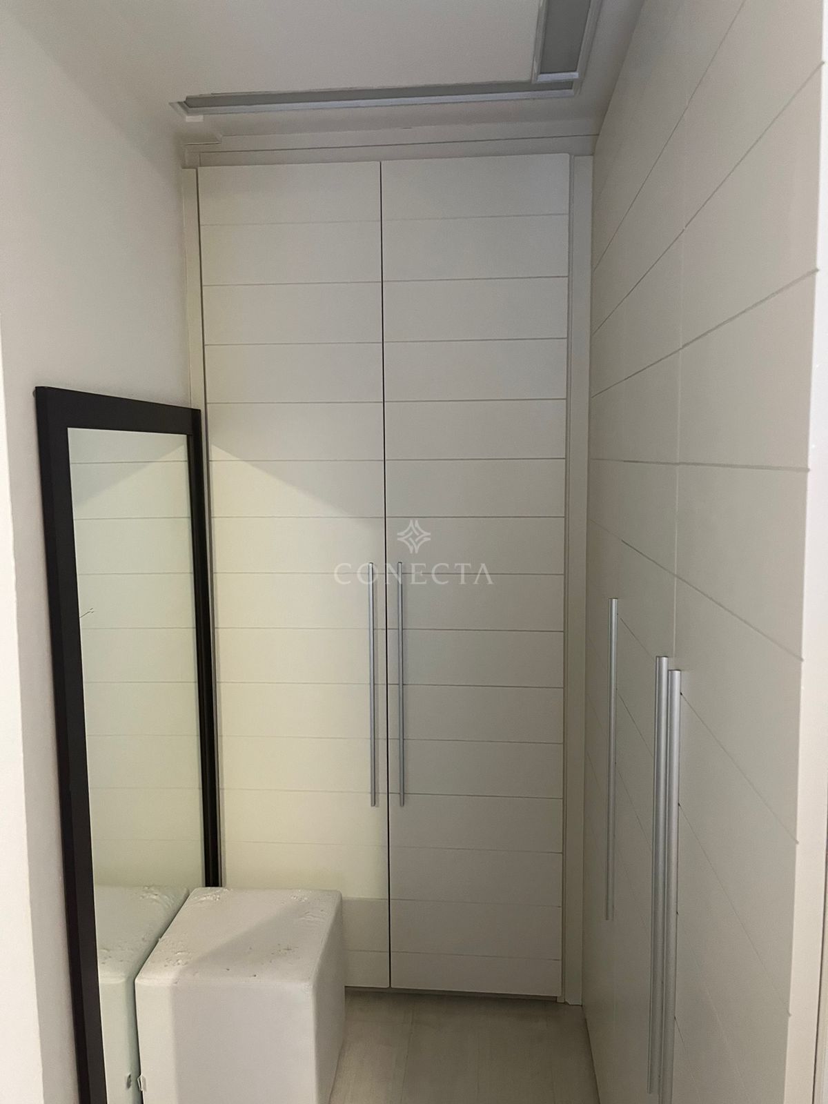 Apartamento para alugar com 3 quartos, 177m² - Foto 12