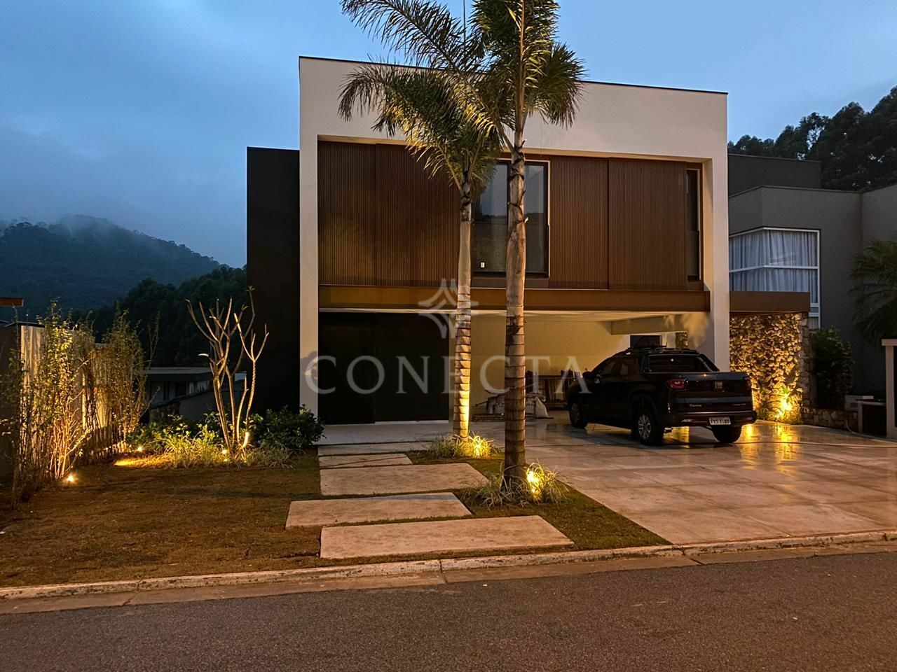 Casa à venda com 4 quartos, 410m² - Foto 19