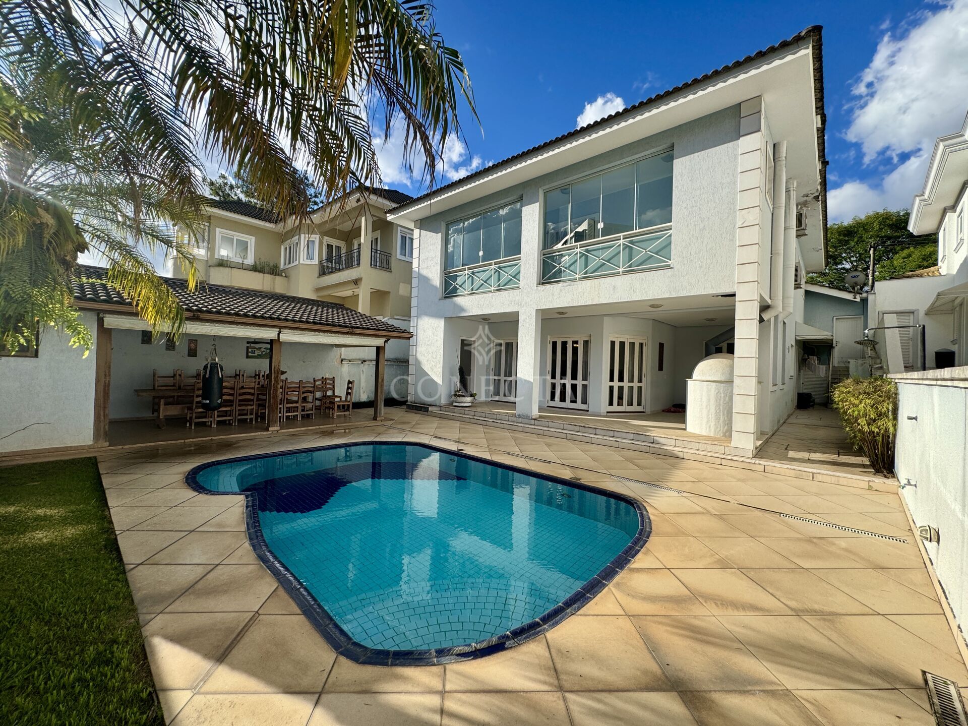 Casa, 4 quartos, 356 m² - Foto 2