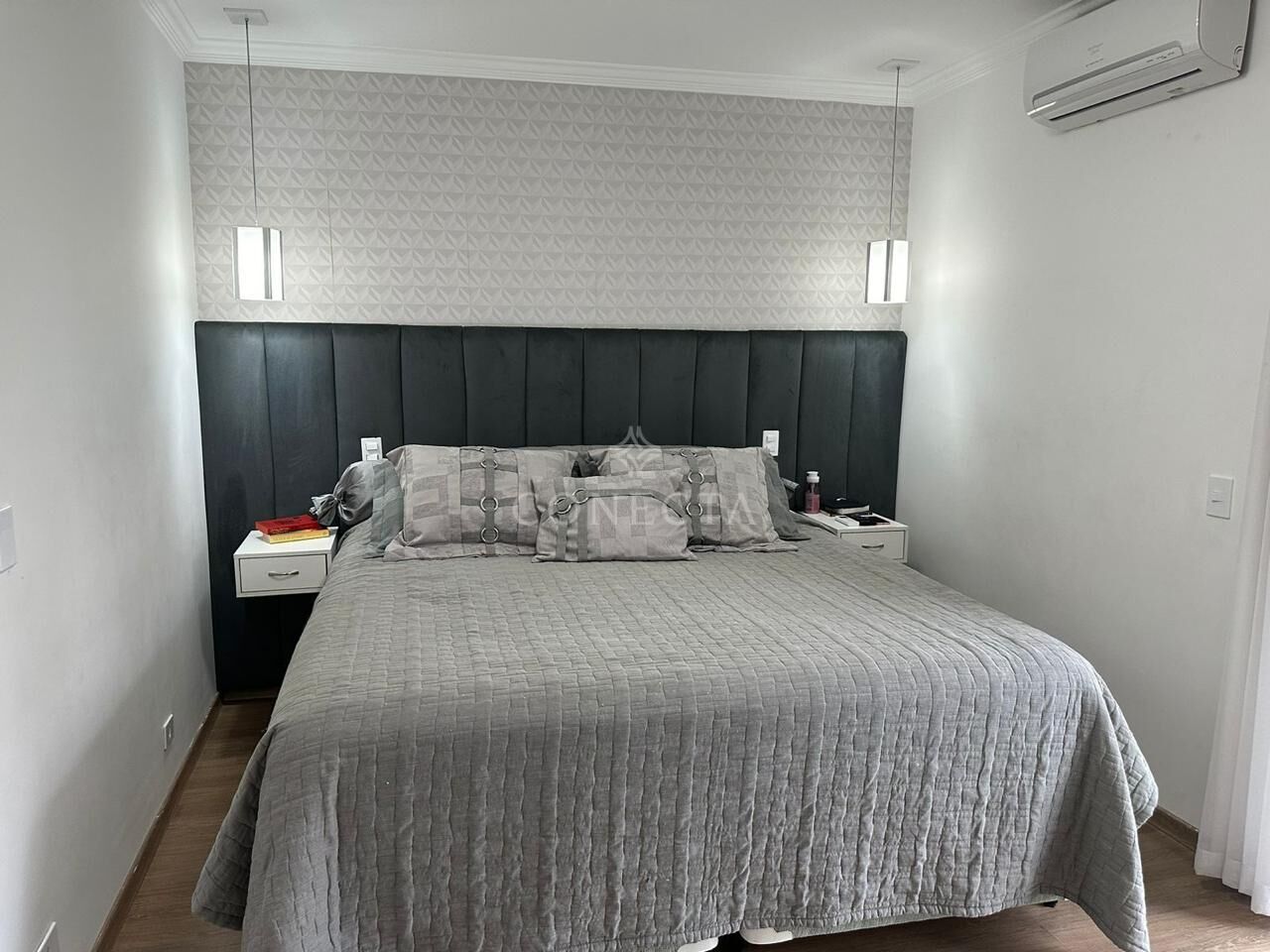 Casa à venda com 4 quartos, 308m² - Foto 29