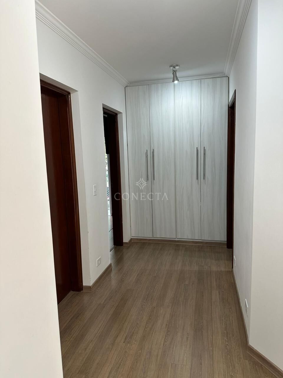 Casa à venda com 4 quartos, 308m² - Foto 27