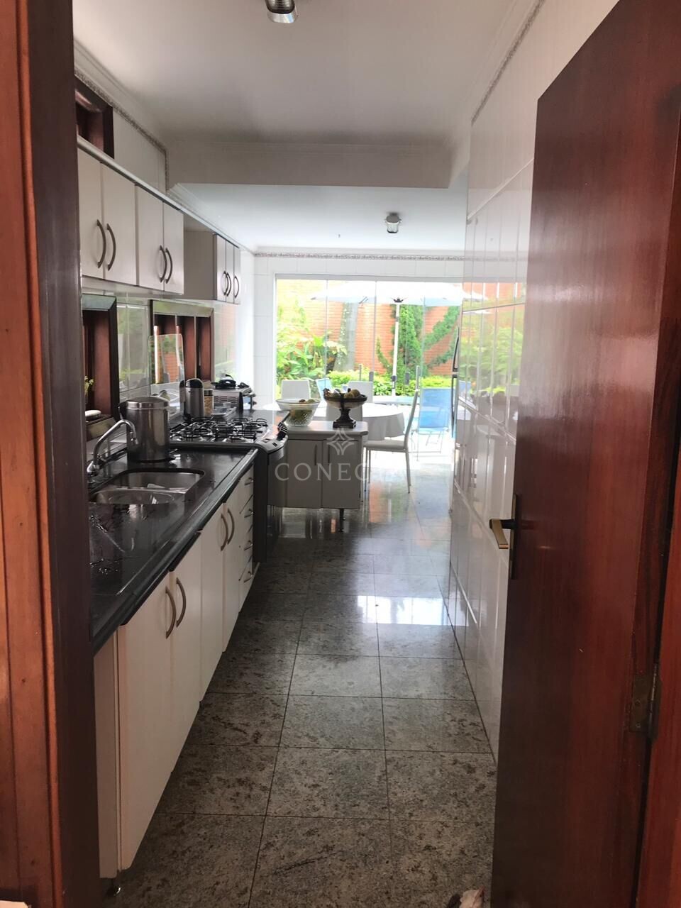 Casa à venda com 4 quartos, 310m² - Foto 14