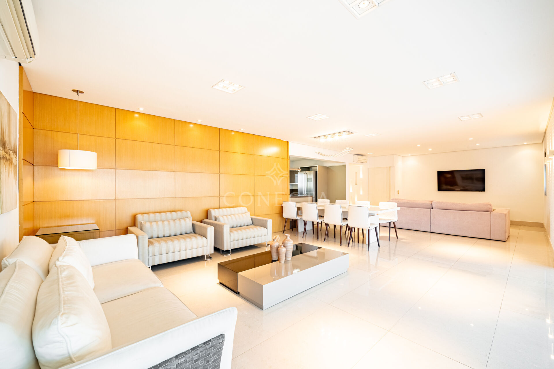 Apartamento, 3 quartos, 212 m² - Foto 2