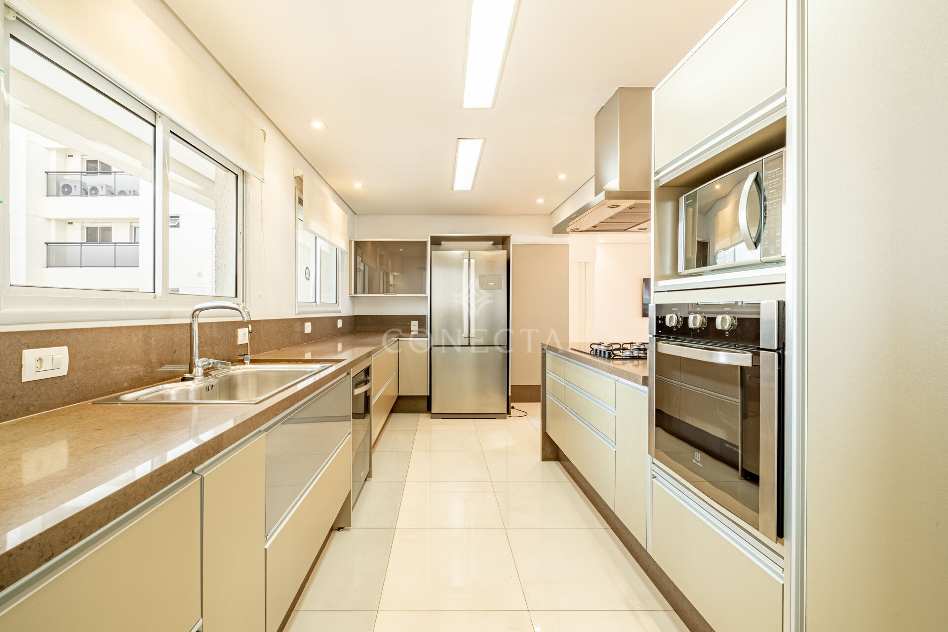 Apartamento, 3 quartos, 212 m² - Foto 12