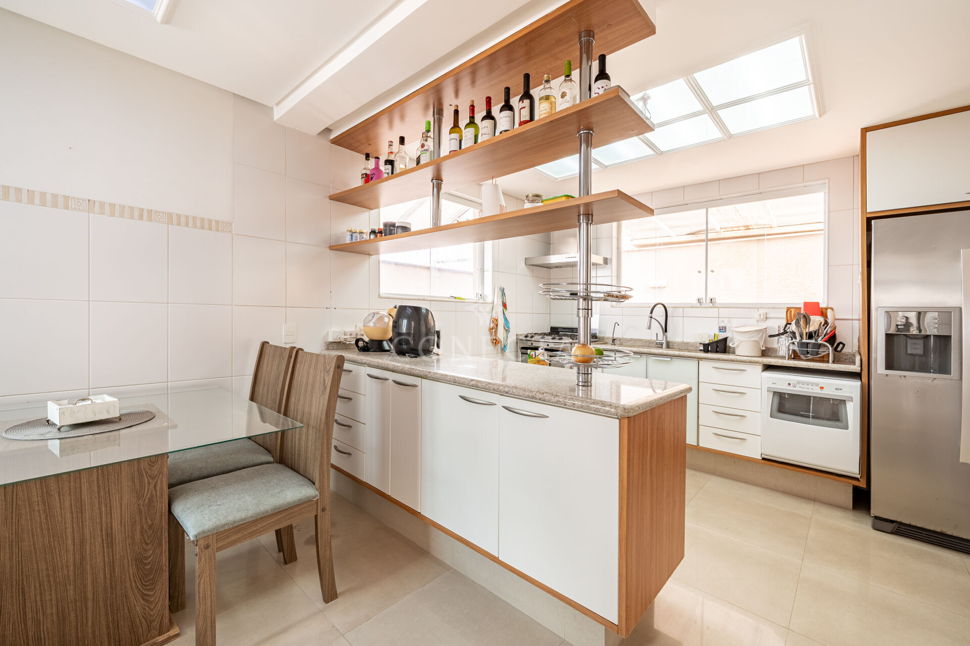 Casa, 4 quartos, 271 m² - Foto 11