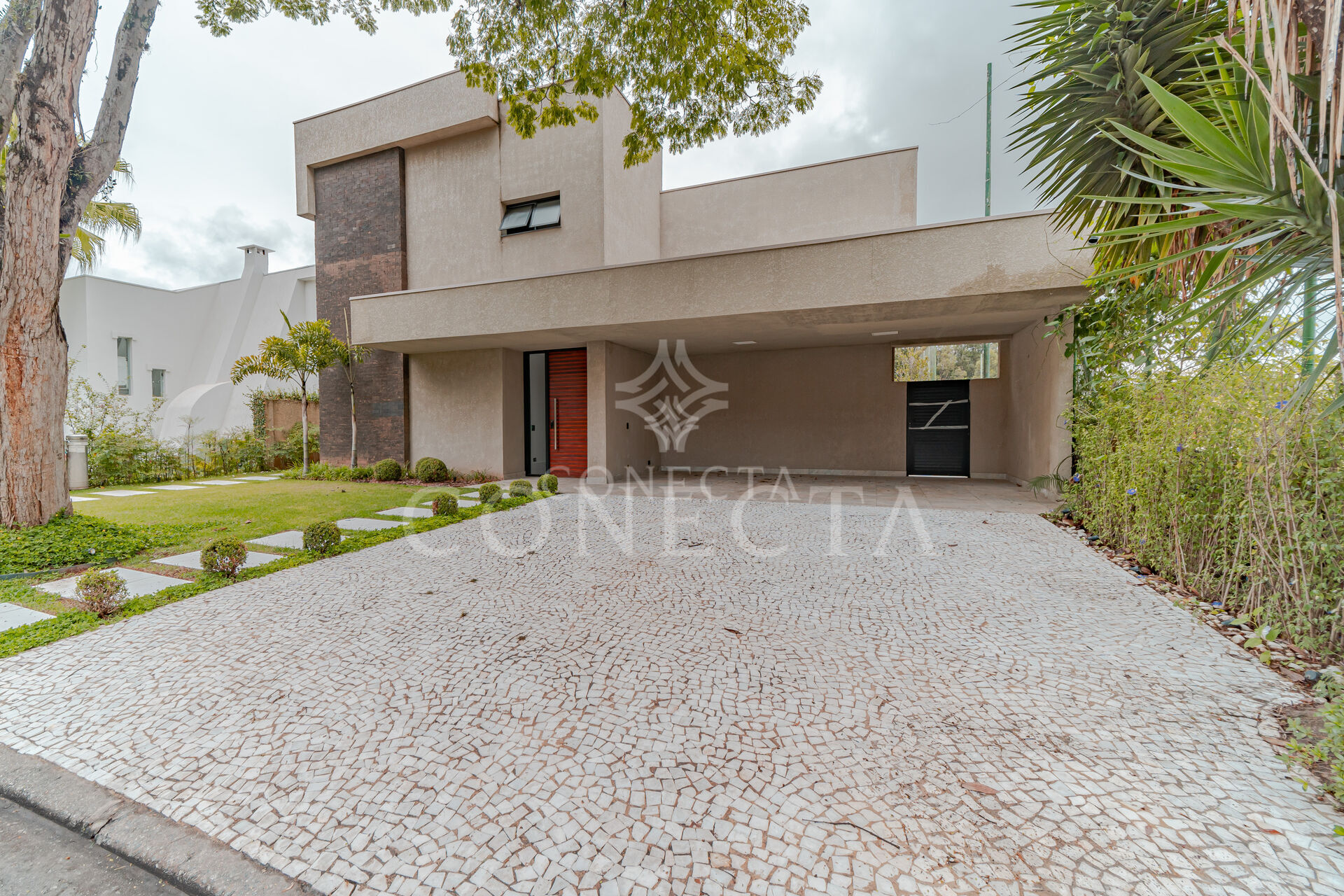 Casa à venda com 5 quartos, 300m² - Foto 18