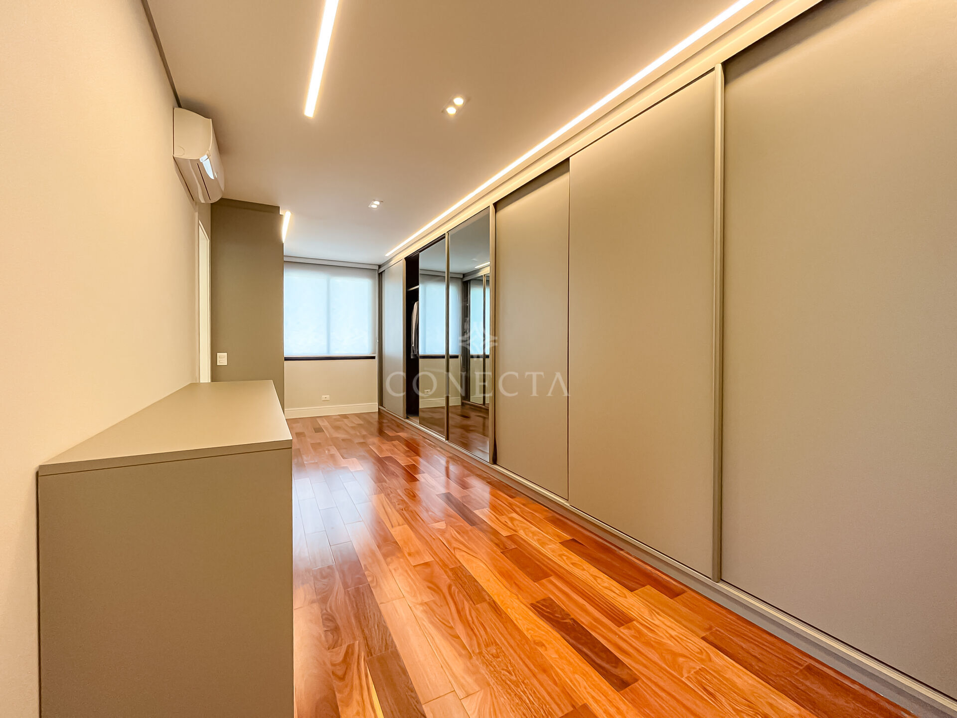 Casa à venda com 4 quartos, 760m² - Foto 35