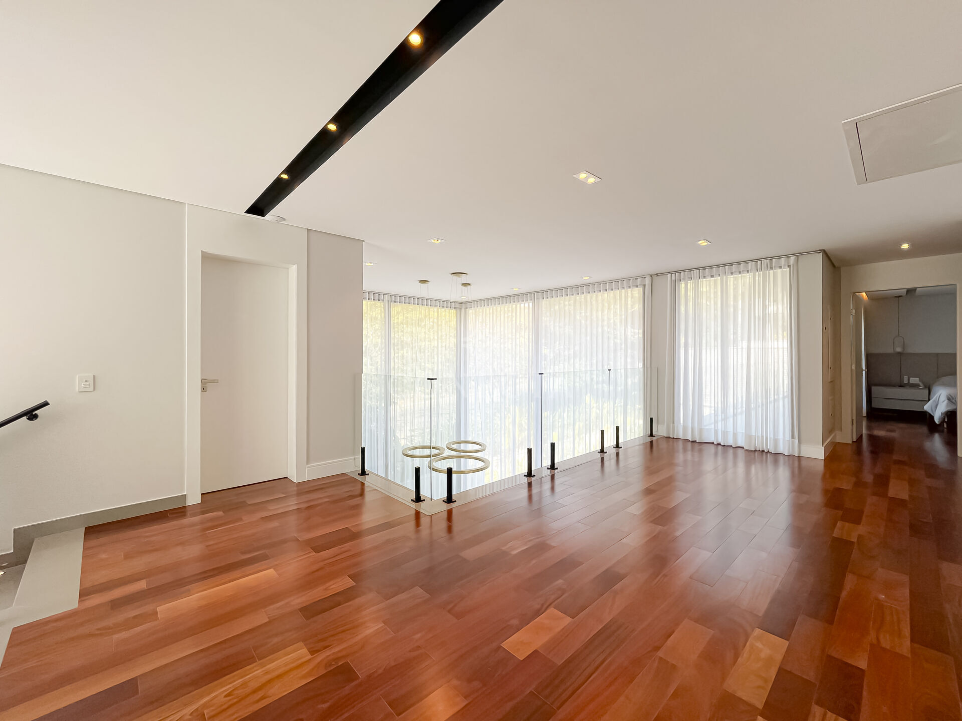 Casa à venda com 4 quartos, 760m² - Foto 30