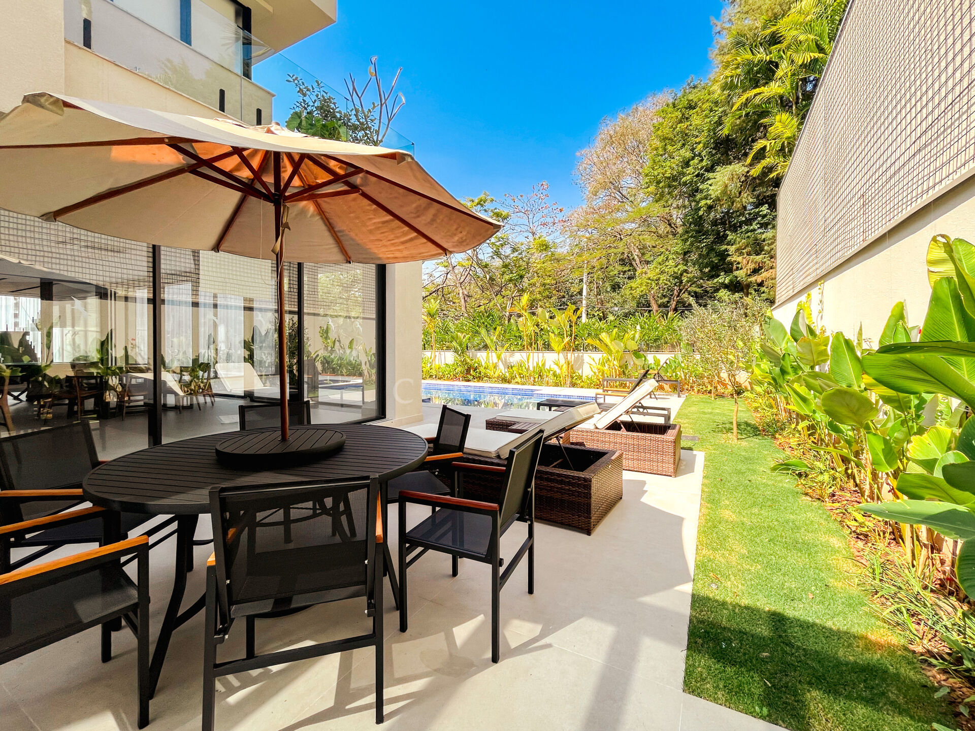 Casa à venda com 4 quartos, 760m² - Foto 24