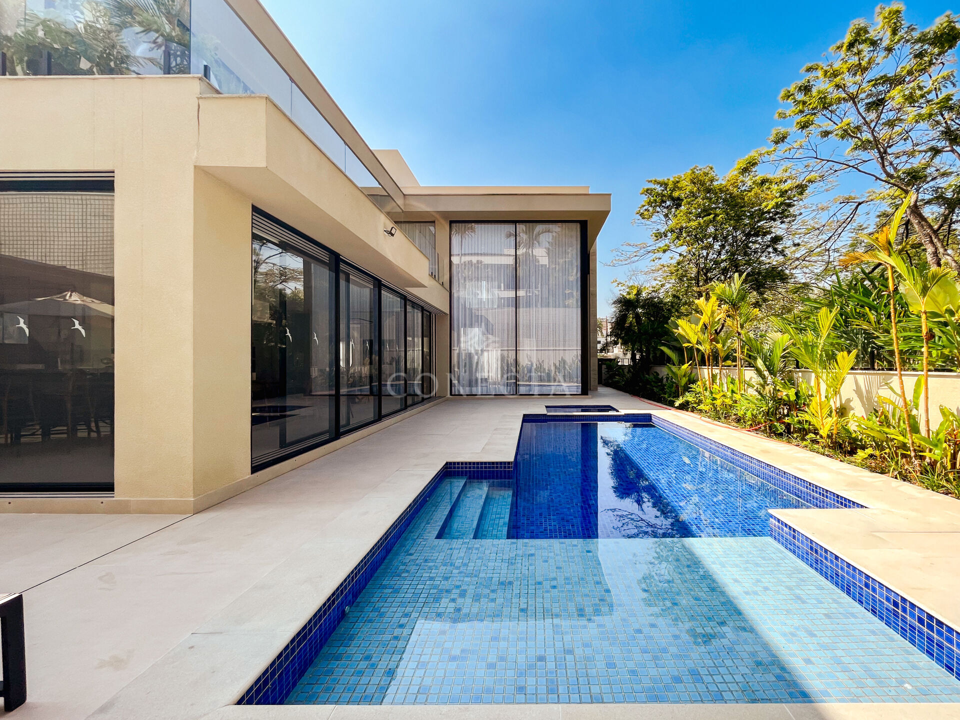 Casa à venda com 4 quartos, 760m² - Foto 27