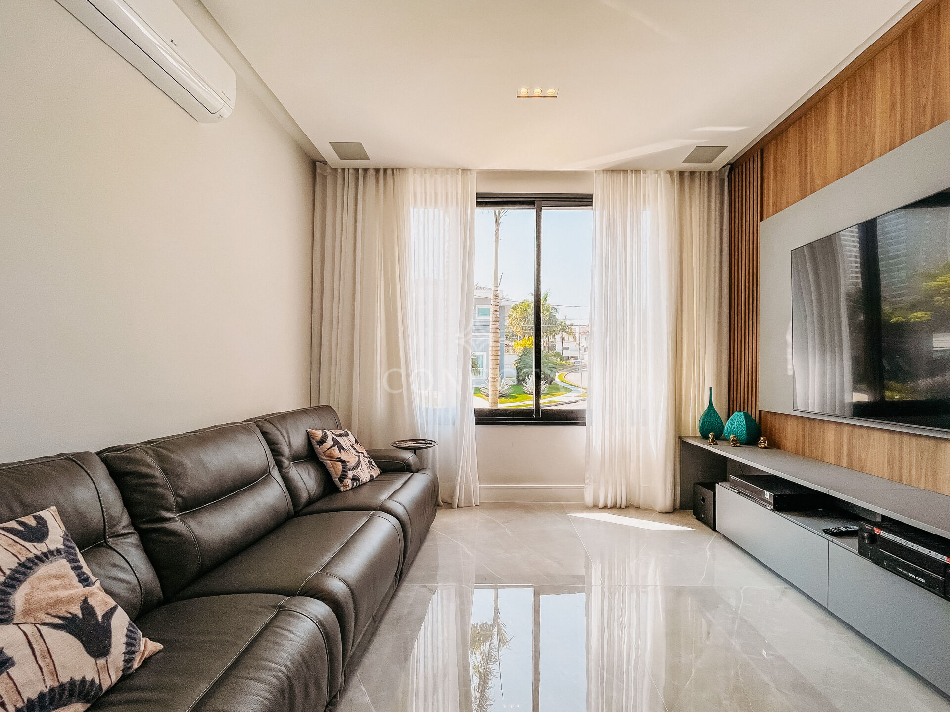 Casa à venda com 4 quartos, 760m² - Foto 9