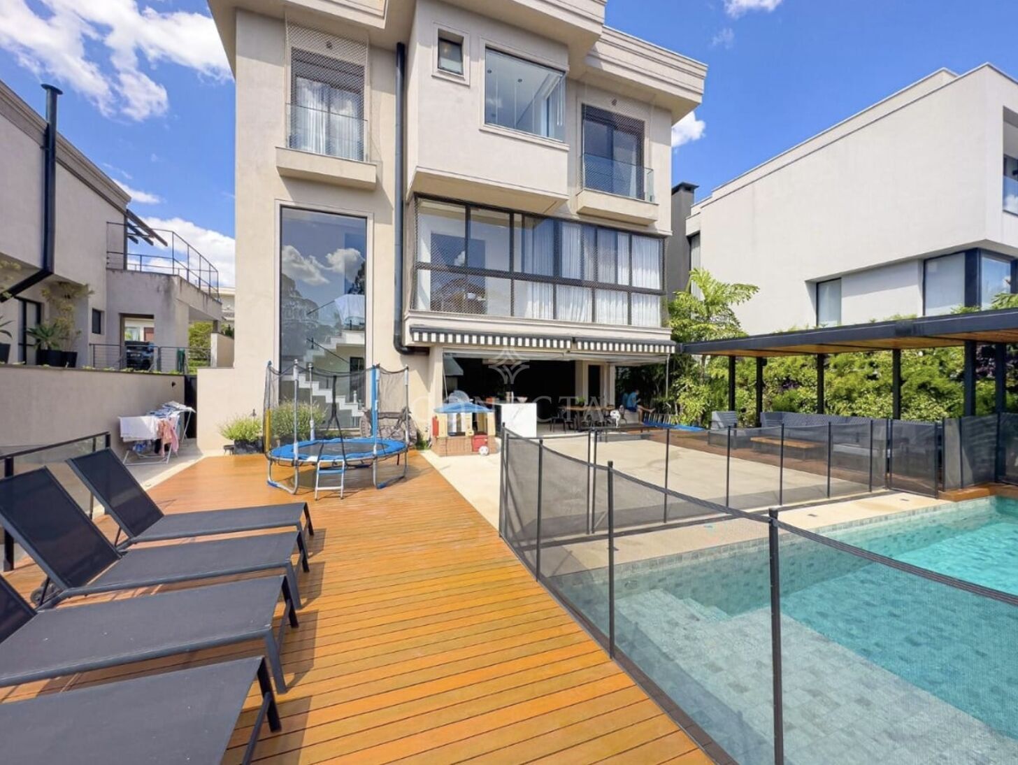 Casa, 5 quartos, 600 m² - Foto 1