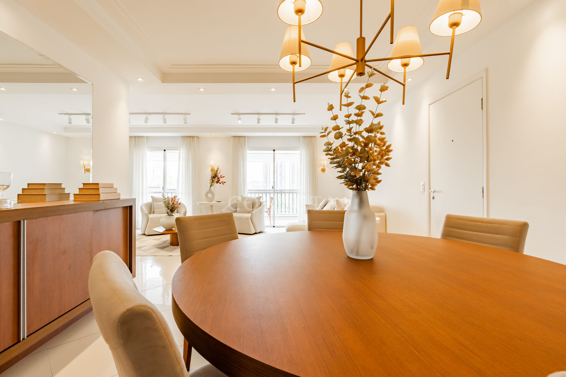 Apartamento, 3 quartos, 170 m² - Foto 1