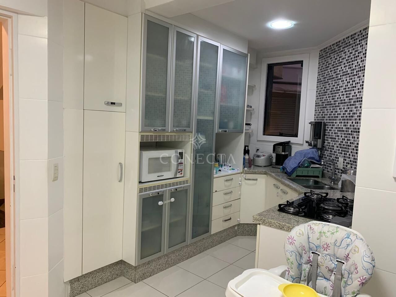 Casa à venda com 4 quartos, 270m² - Foto 10