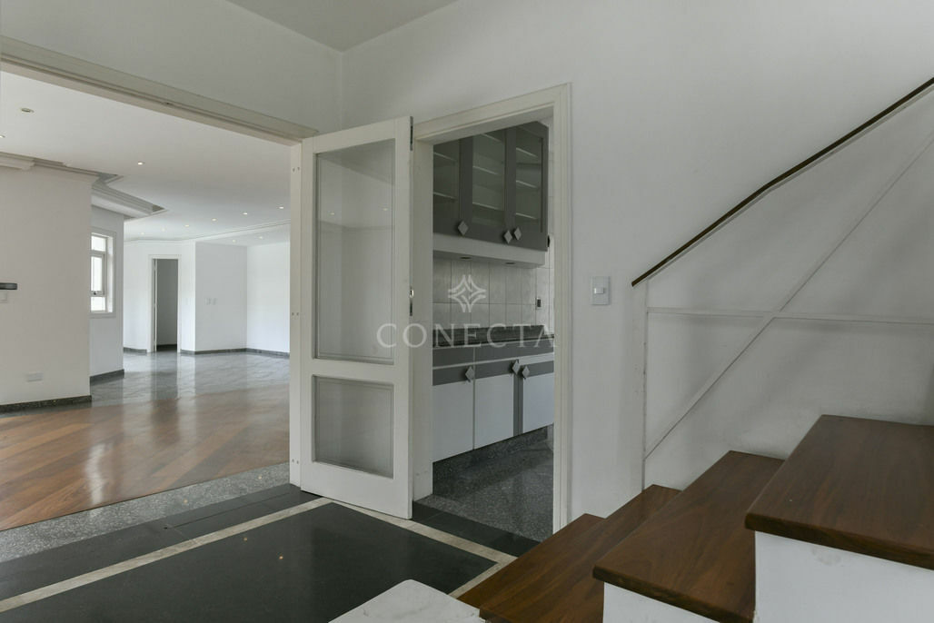 Casa à venda com 3 quartos, 350m² - Foto 14