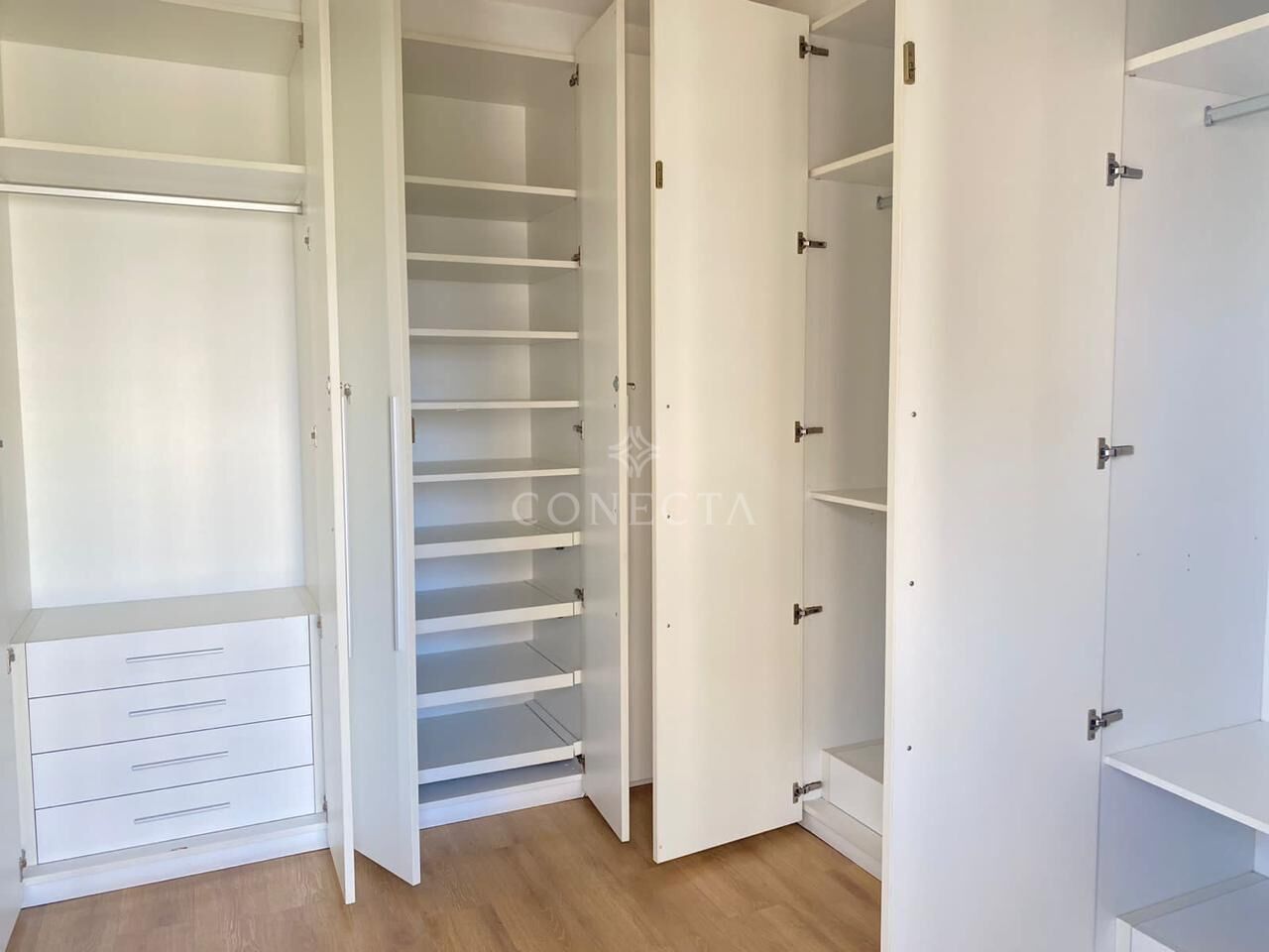 Apartamento à venda com 3 quartos, 170m² - Foto 7