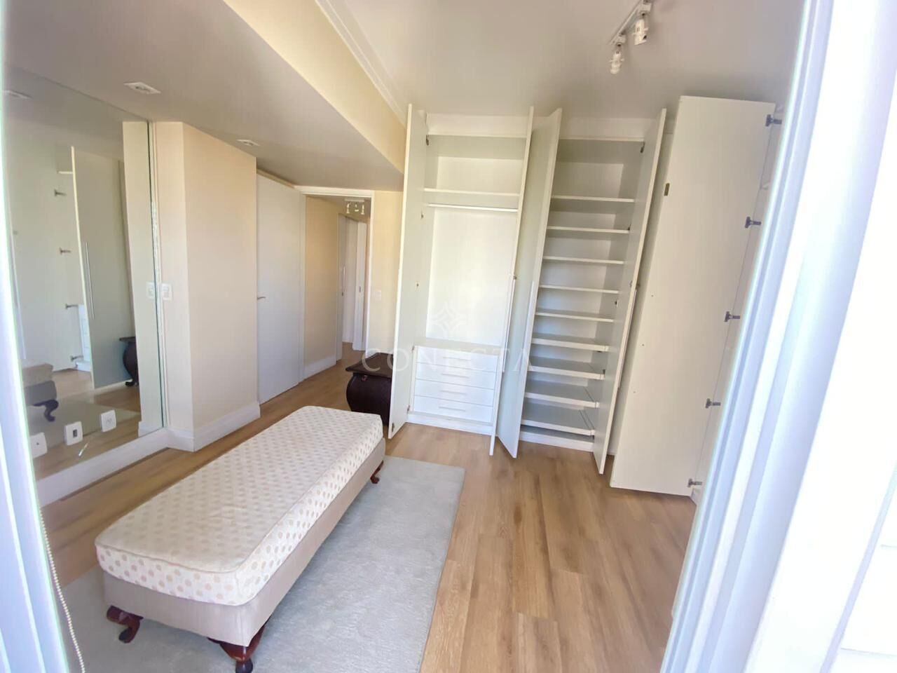 Apartamento à venda com 3 quartos, 170m² - Foto 6