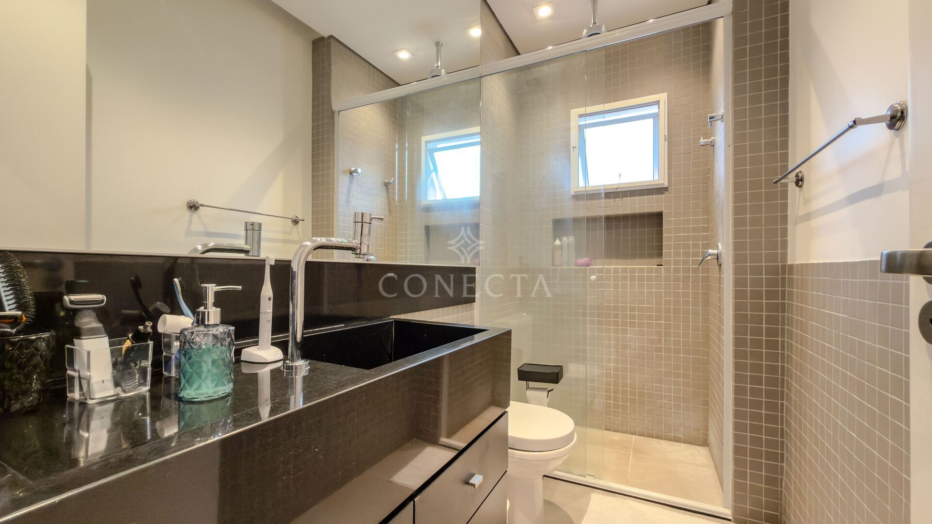 Casa, 4 quartos, 290 m² - Foto 21