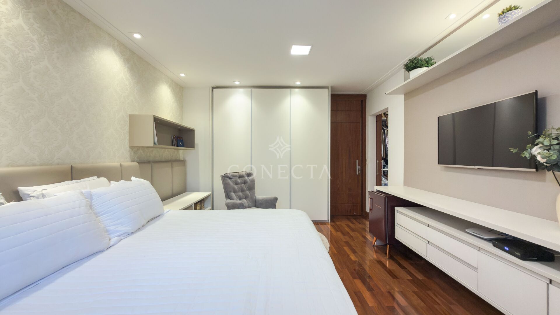 Casa, 4 quartos, 290 m² - Foto 13