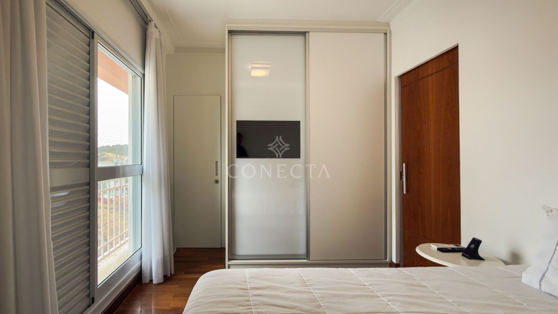 Casa, 4 quartos, 290 m² - Foto 3