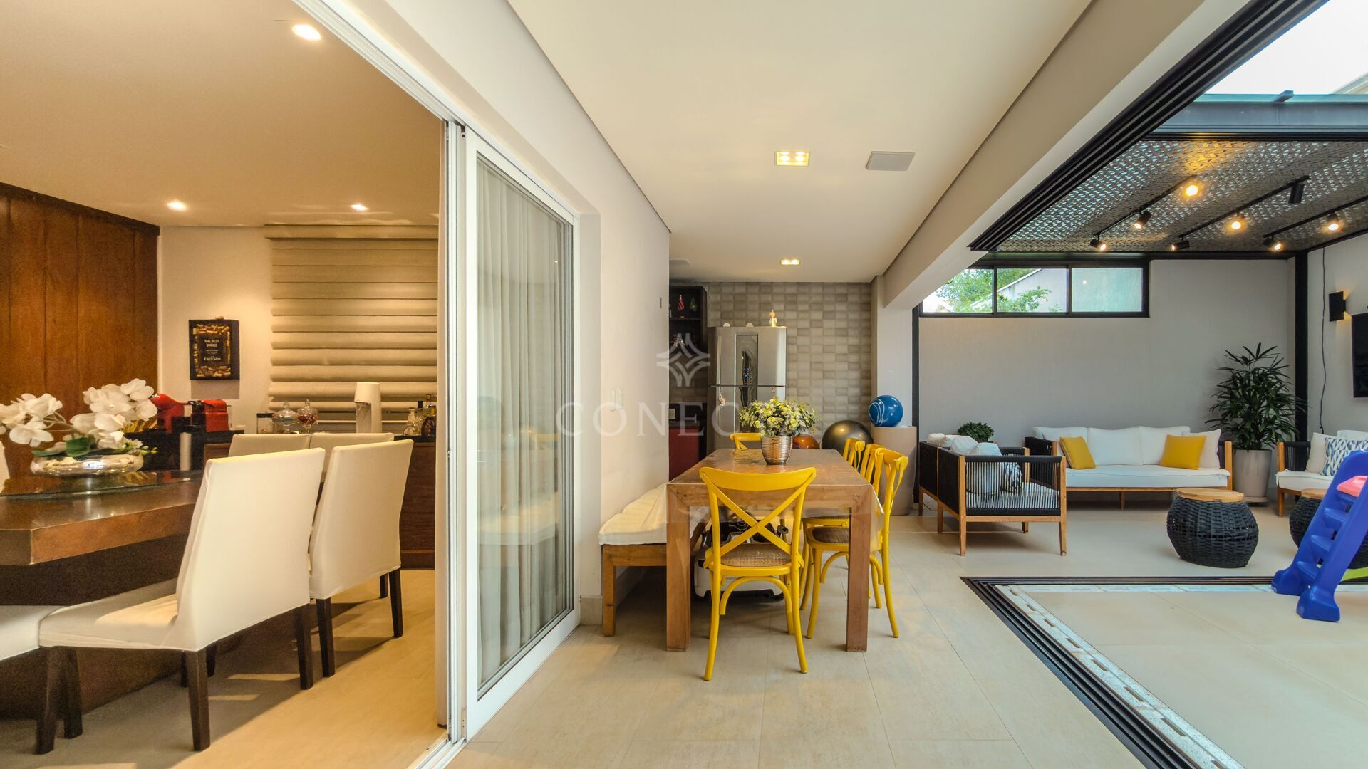 Casa, 4 quartos, 290 m² - Foto 30