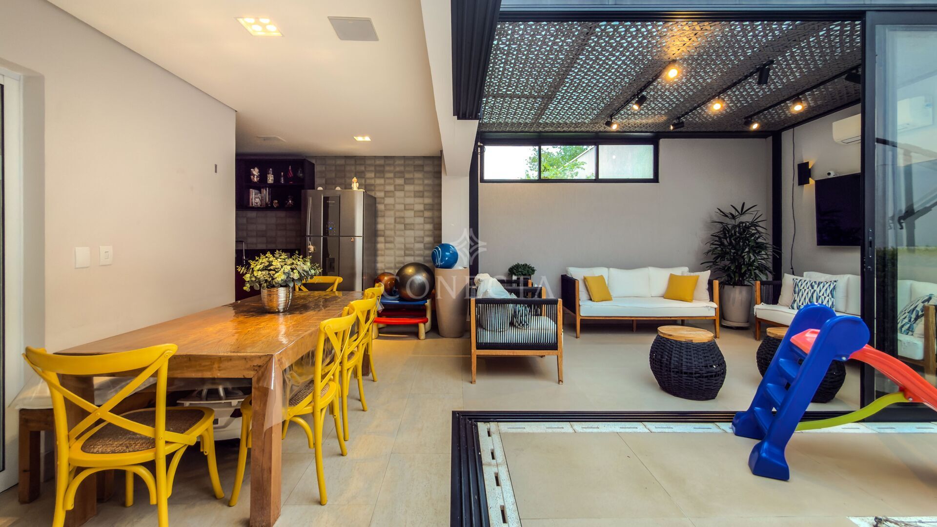 Casa, 4 quartos, 290 m² - Foto 31