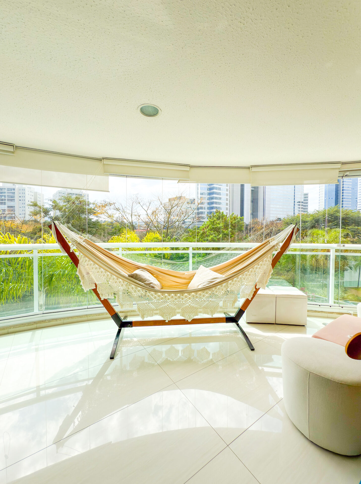 Apartamento, 4 quartos, 261 m² - Foto 2