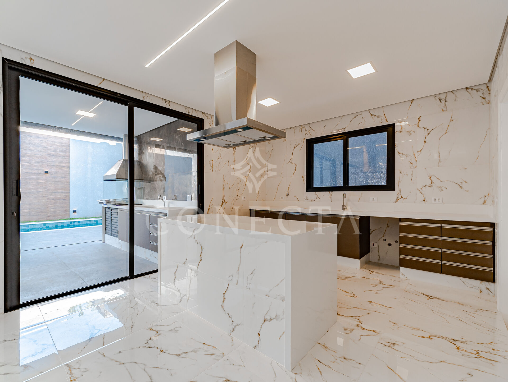 Casa, 4 quartos, 330 m² - Foto 7
