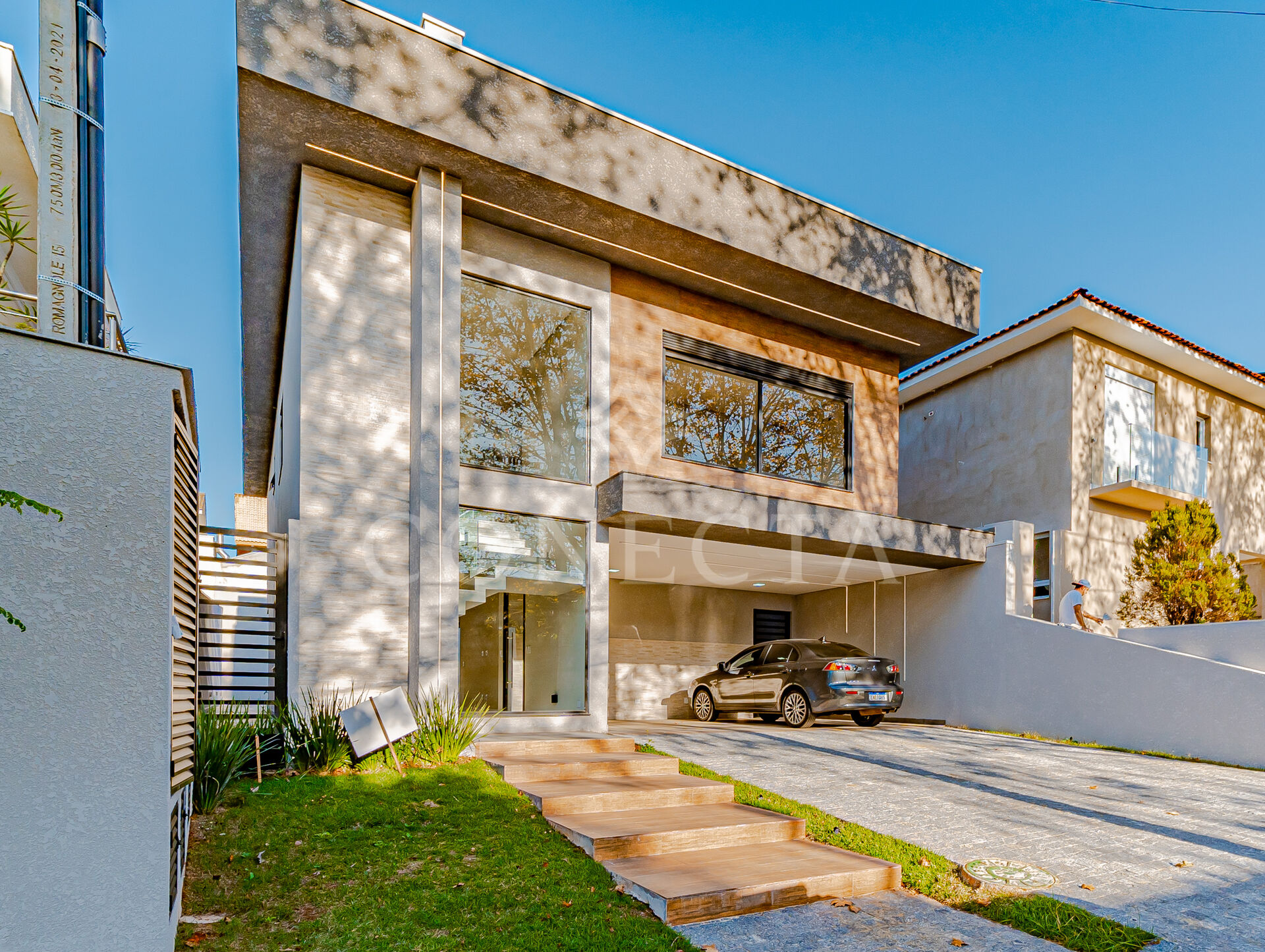 Casa, 4 quartos, 330 m² - Foto 2