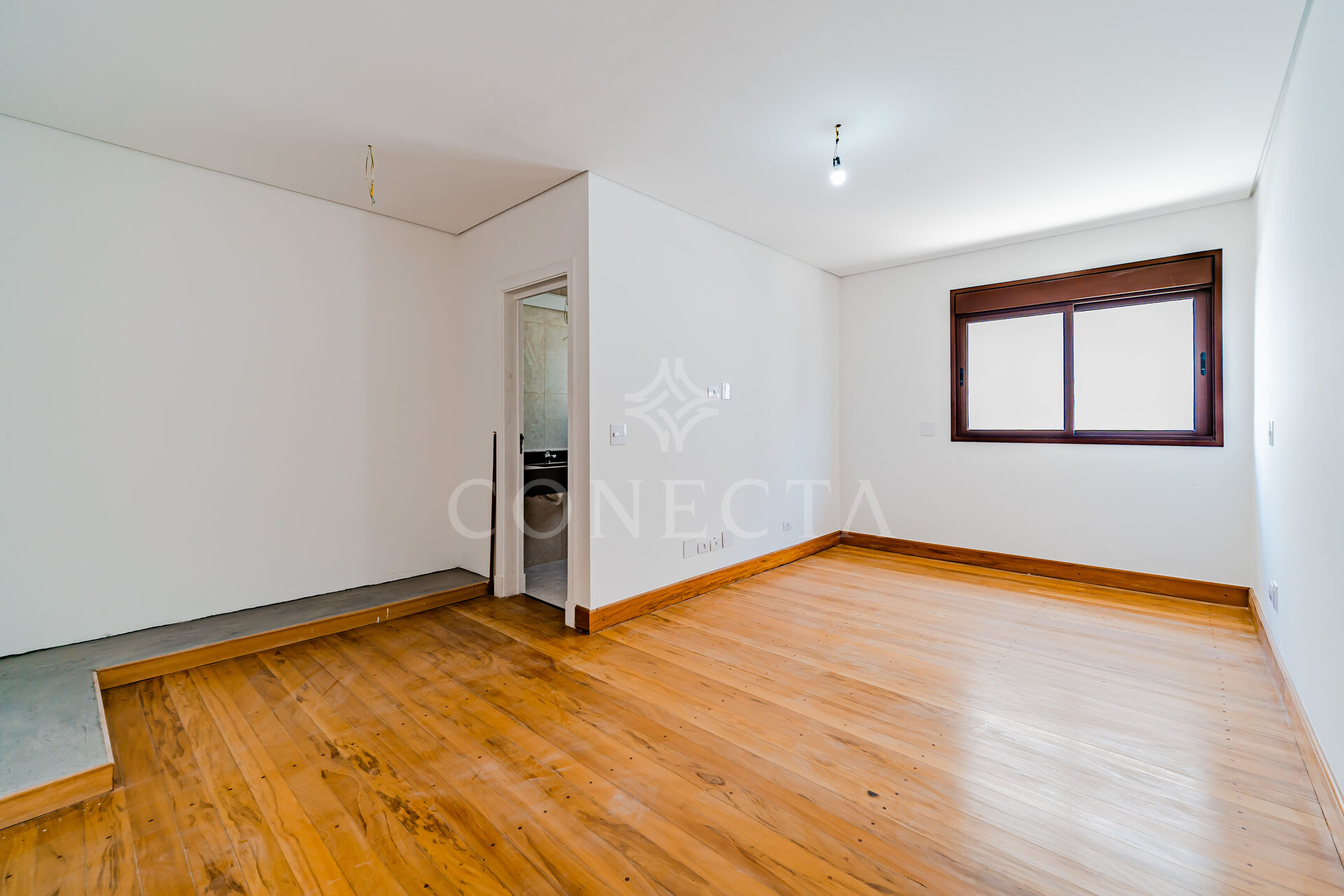 Casa à venda com 4 quartos, 450m² - Foto 14