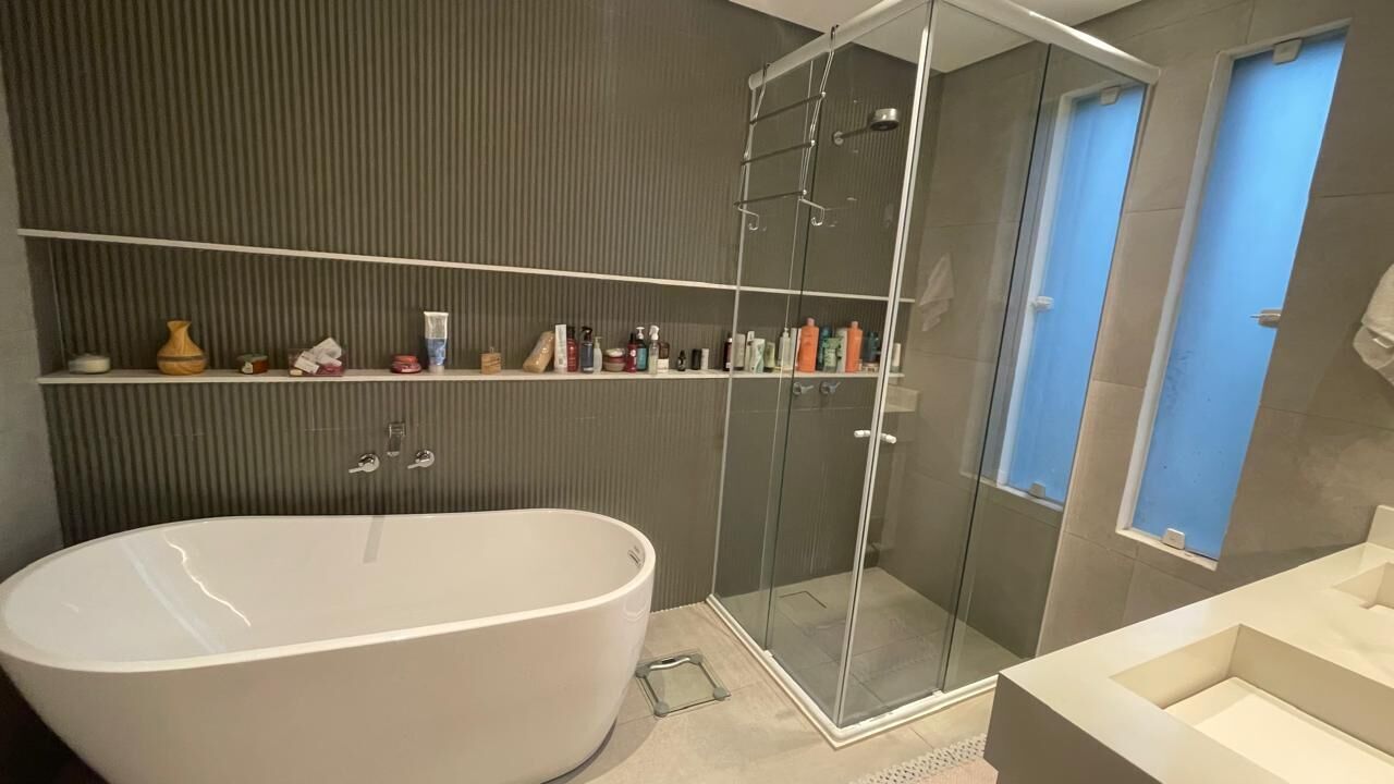 Casa, 4 quartos, 319 m² - Foto 26