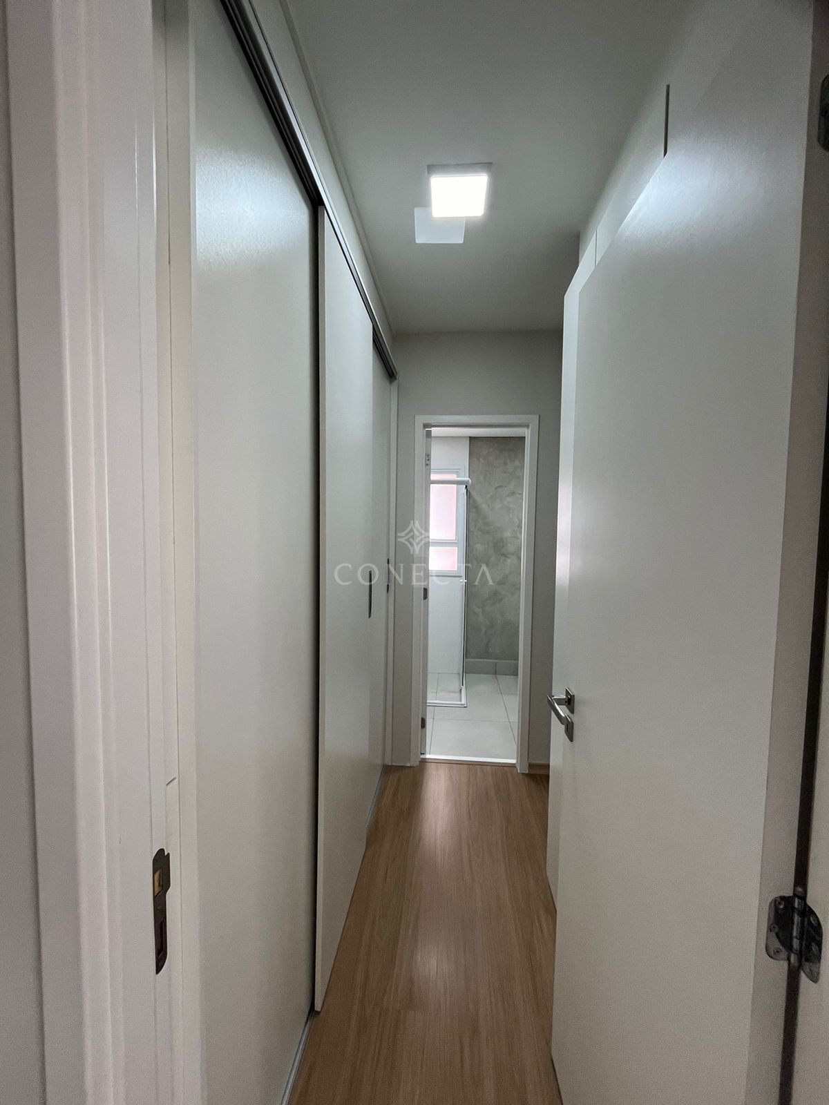Apartamento para alugar com 3 quartos, 110m² - Foto 13